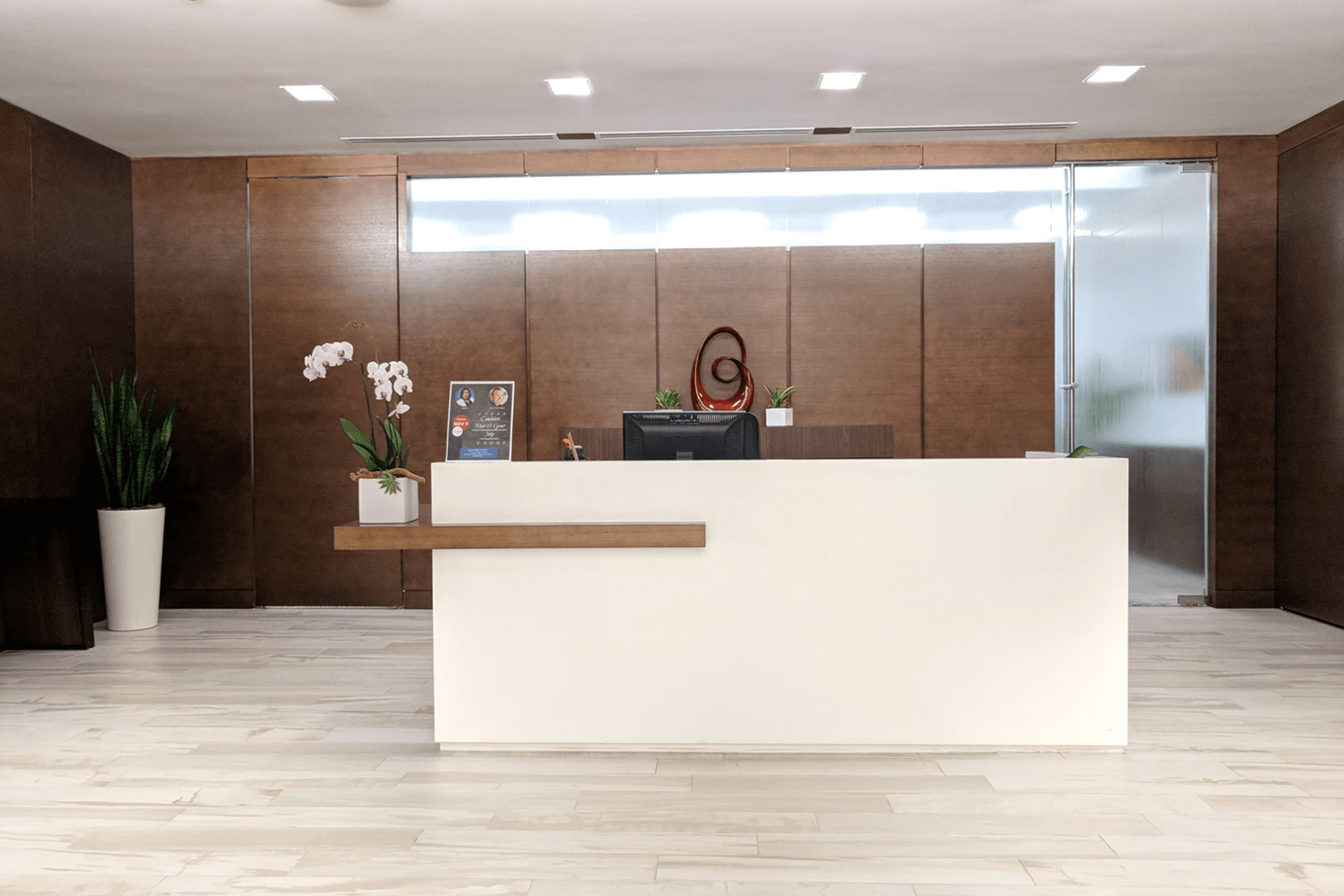 Amata Law Office Suites 150 South Wacker reception desk