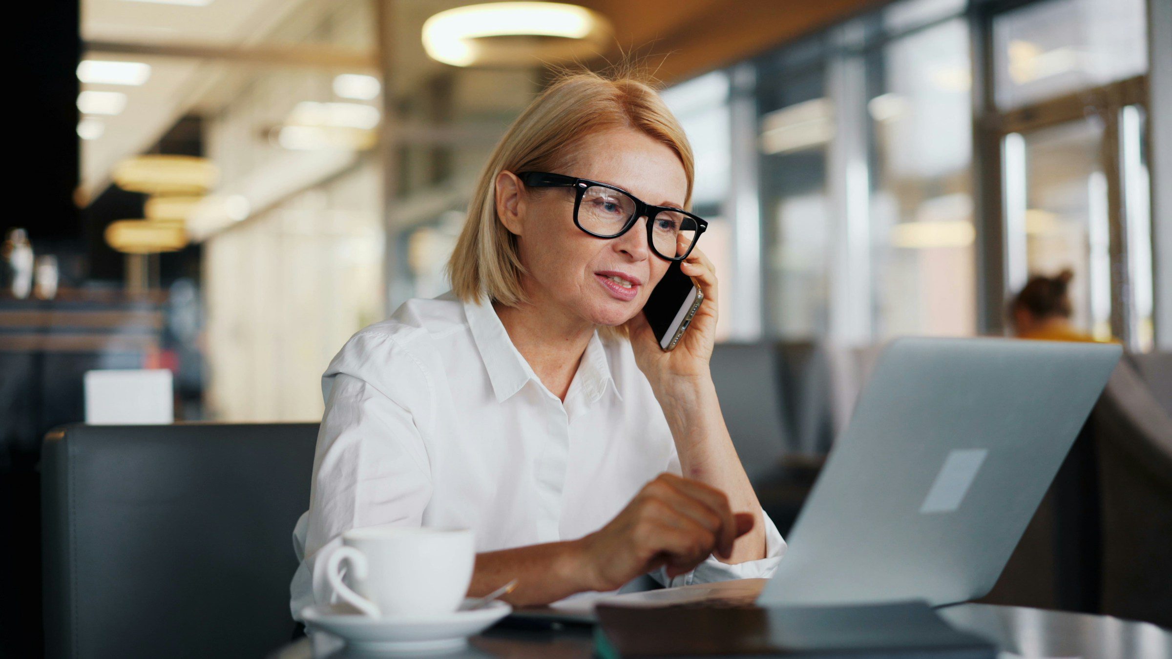 Legal receptionist handling calls for Chicago law firms